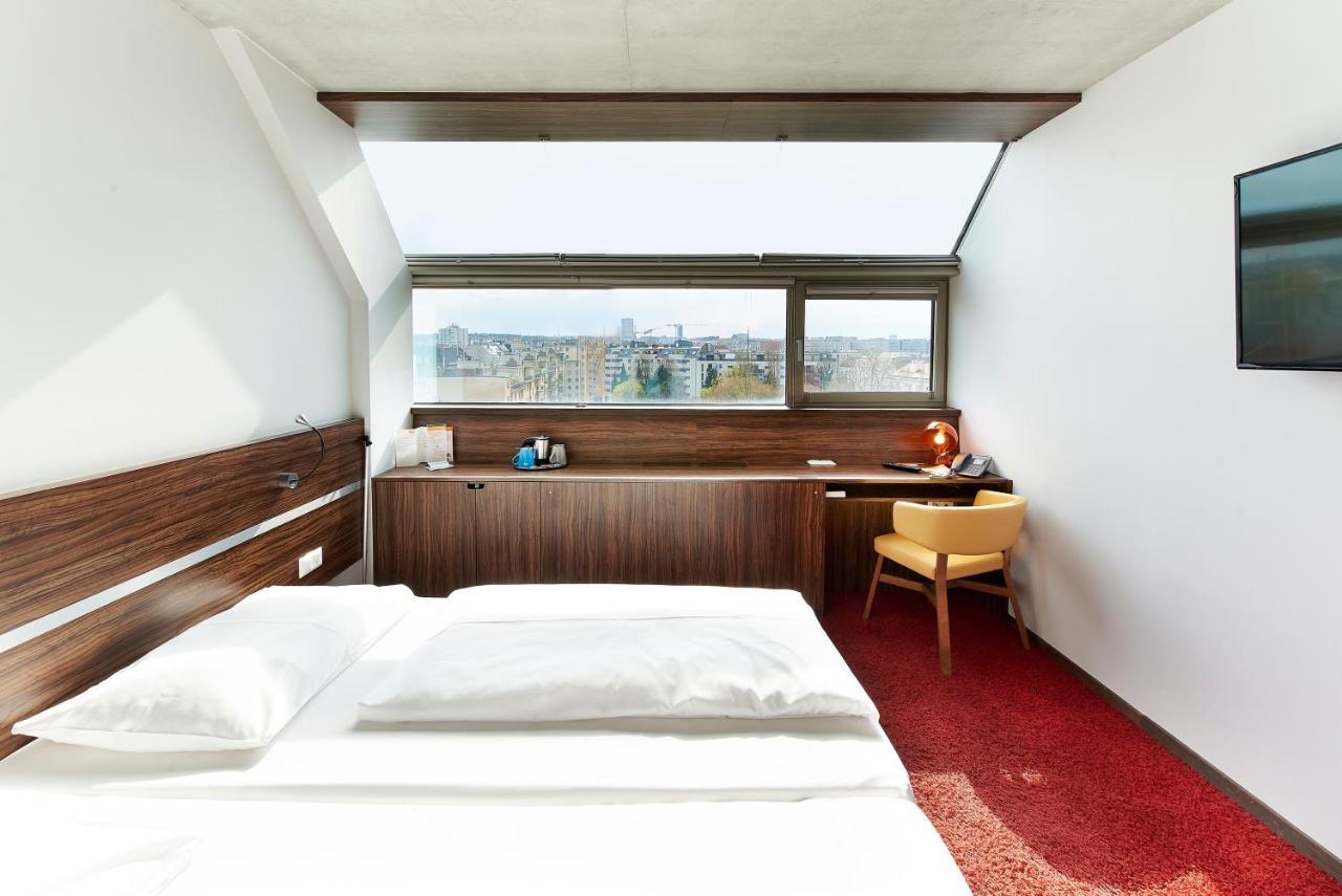 Simm's - Cityhotel Next To Metro U3 Vienne