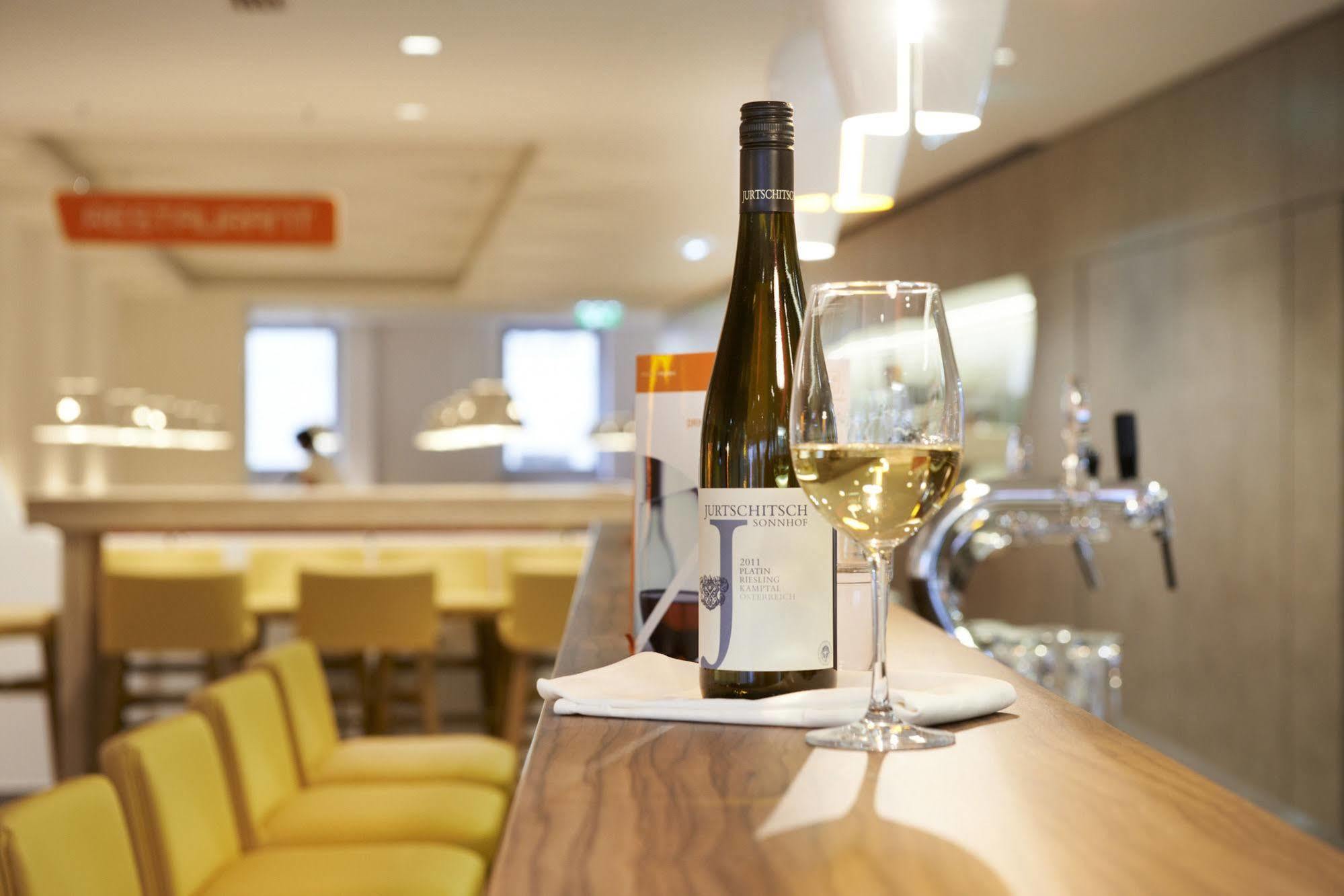 Simm's - Cityhotel Next To Metro U3 4* Vienne