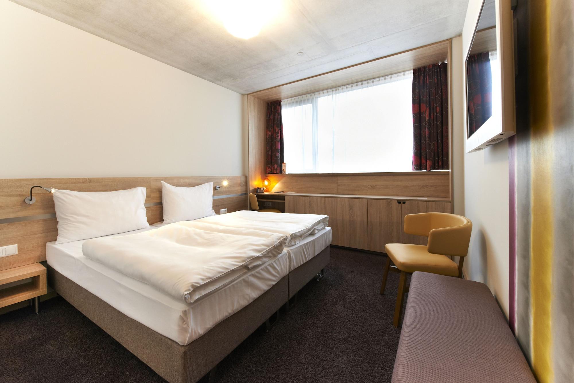 Hotel Simm's 4*